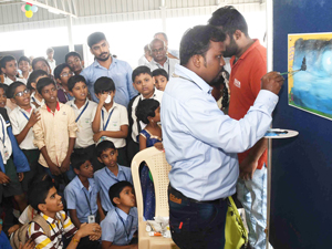 Dessin School Of arts, Painting demo in Chennai, Trichy, Madhurai, Anna Nagar East